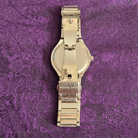 MICHAEL KORS  Kerry MK3311 Mother Of Pearl Dial Watch - Picture 6 of 10